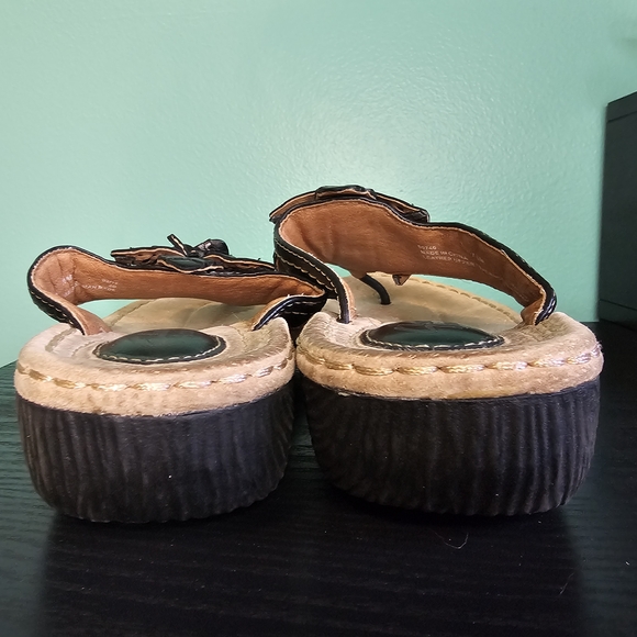 Clark's Black Floral Sandals Women's 7.5 - Picture 7 of 13